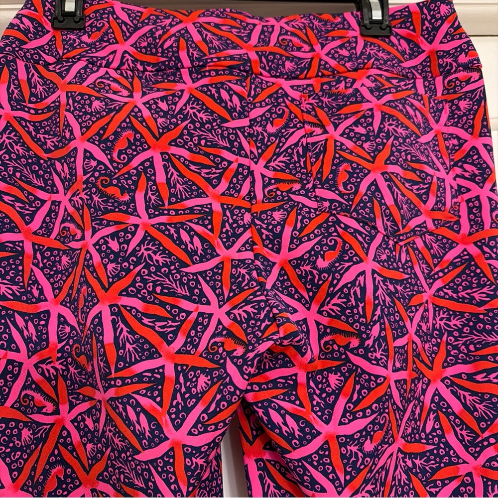Lilly Pulitzer Corso Pant pink passionfruit star stargazing
Size 8 NWT - Picture 3 of 5